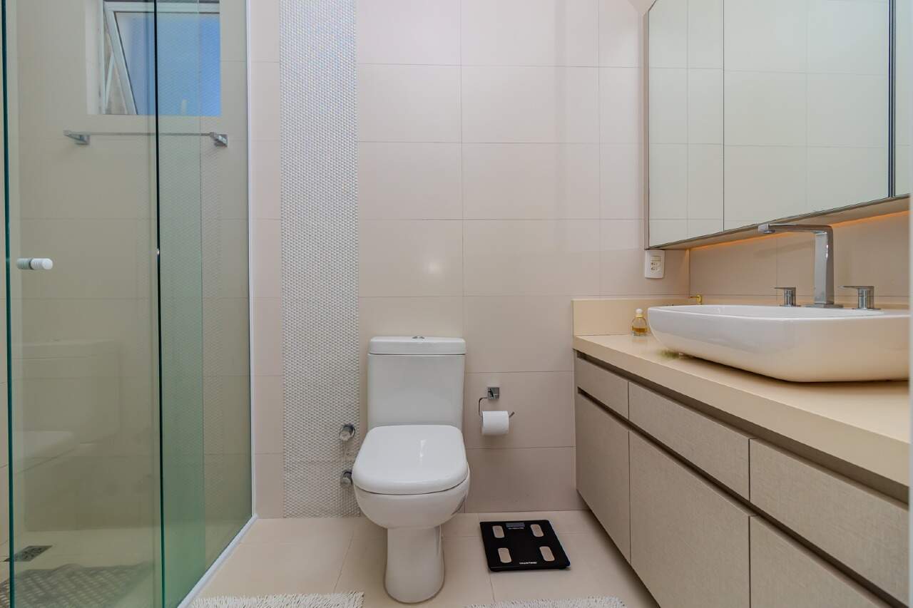 Apartamento diferenciado à venda no Pioneiros: 