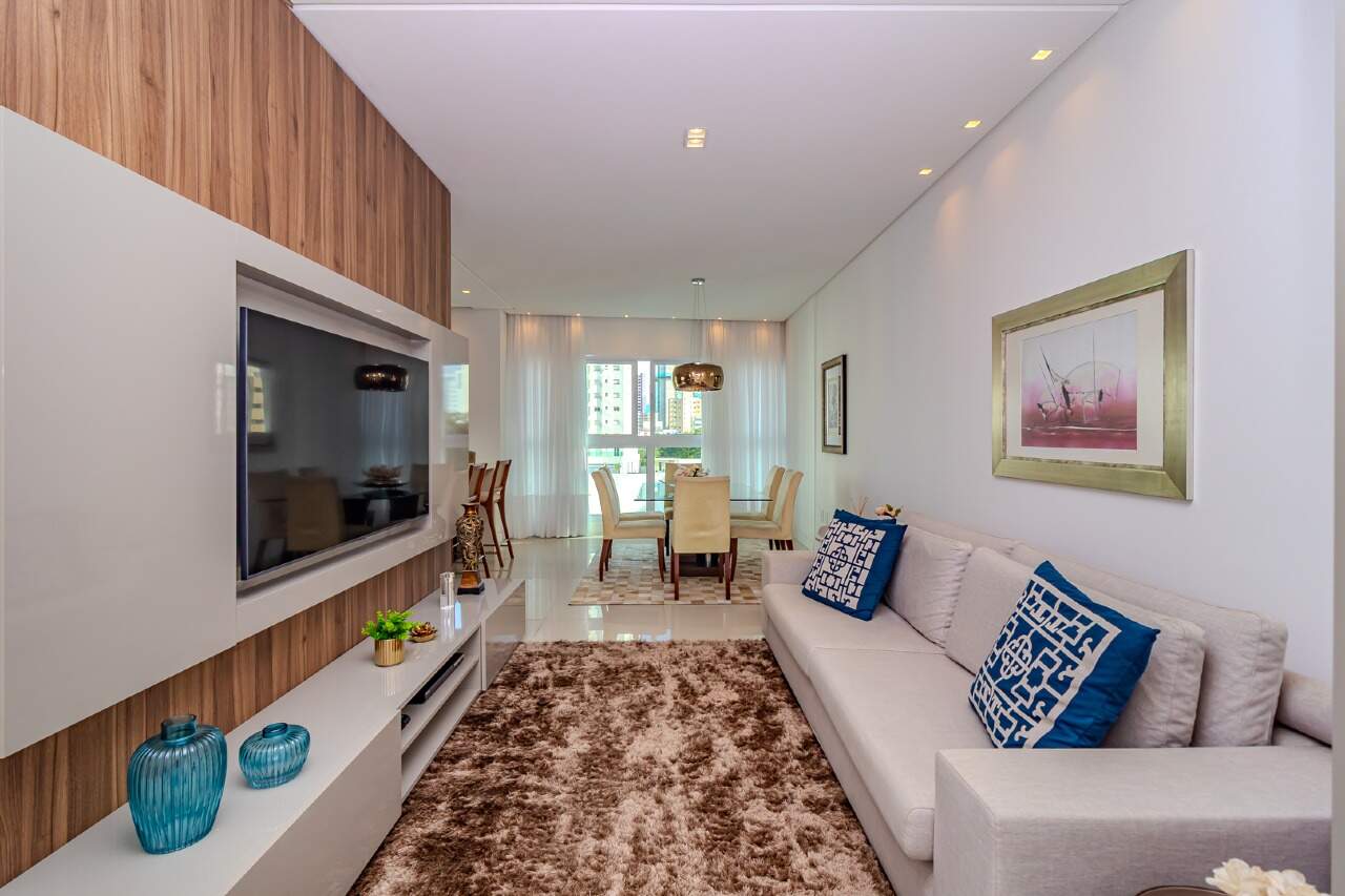 Apartamento diferenciado à venda no Pioneiros: 
