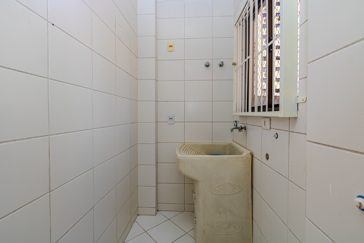 Apartamento diferenciado à venda no Centro: 