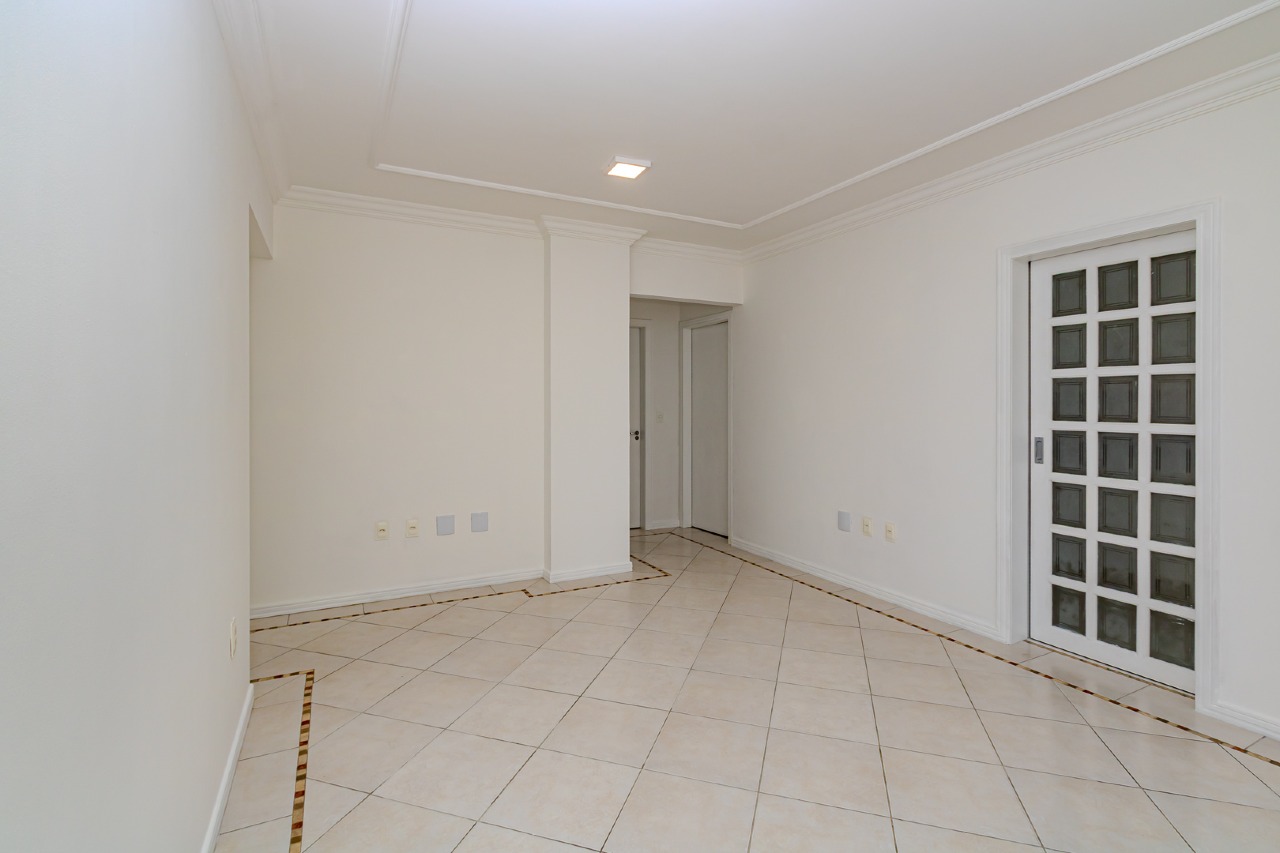 Apartamento diferenciado à venda no Centro: 