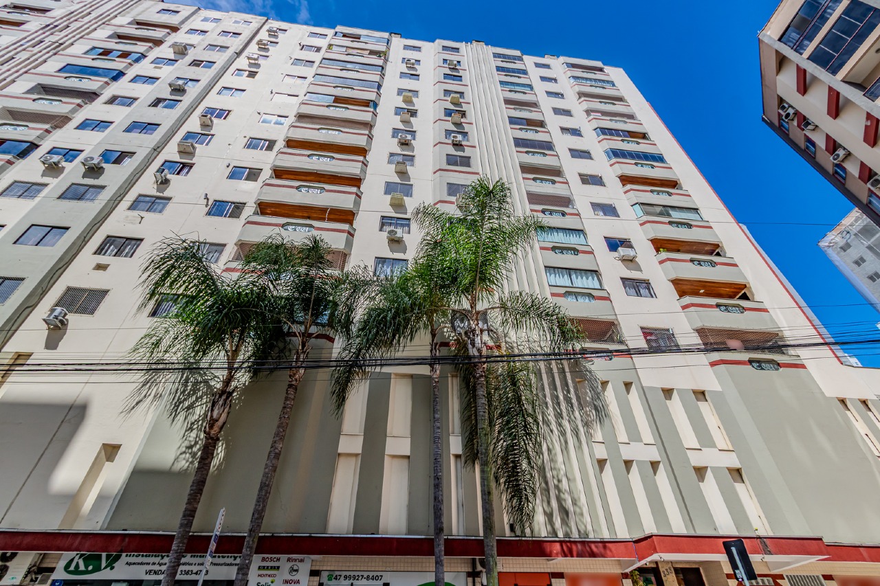 Apartamento diferenciado à venda no Centro: 