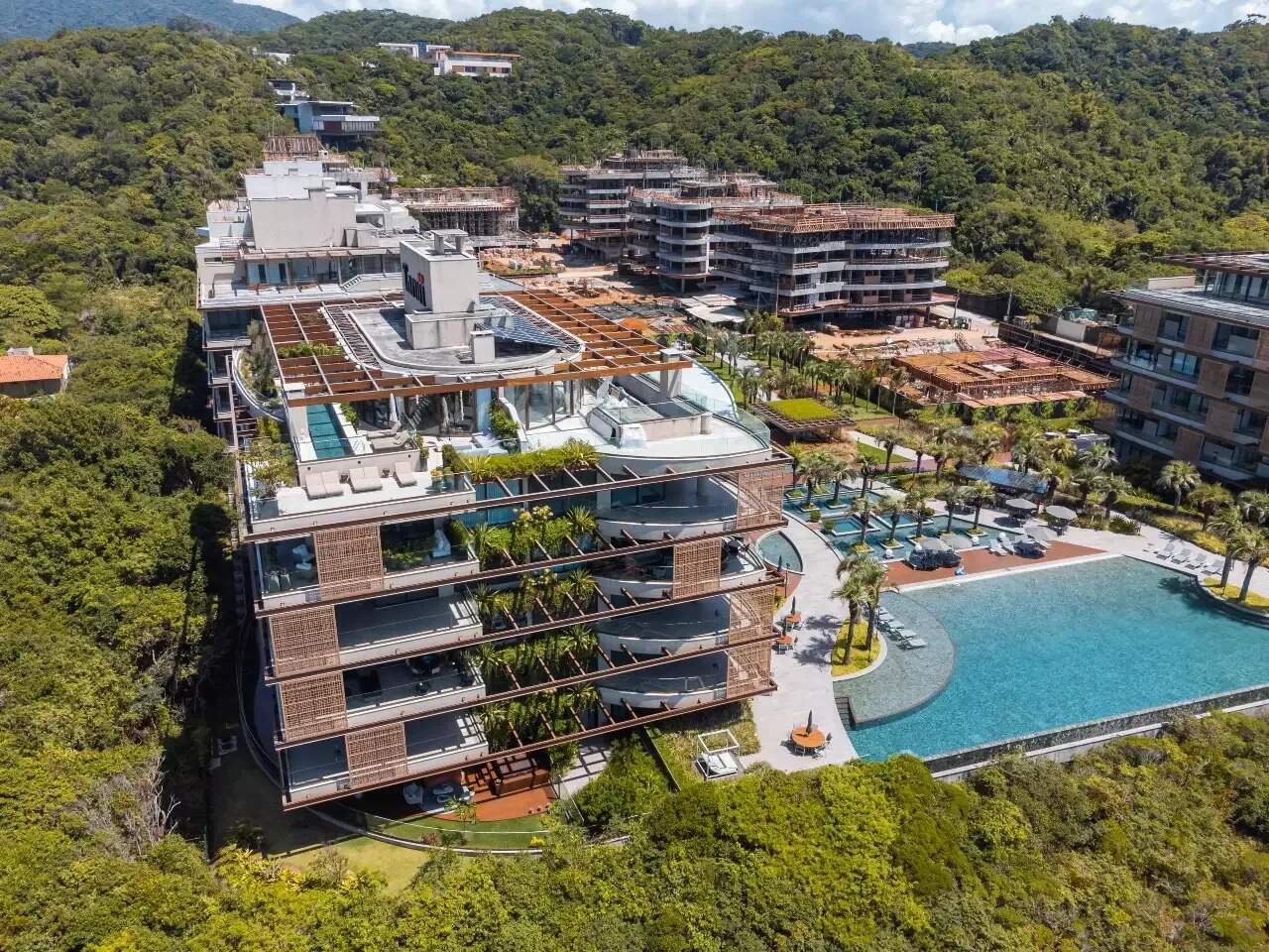 Apartamento à venda no Praia Brava: 