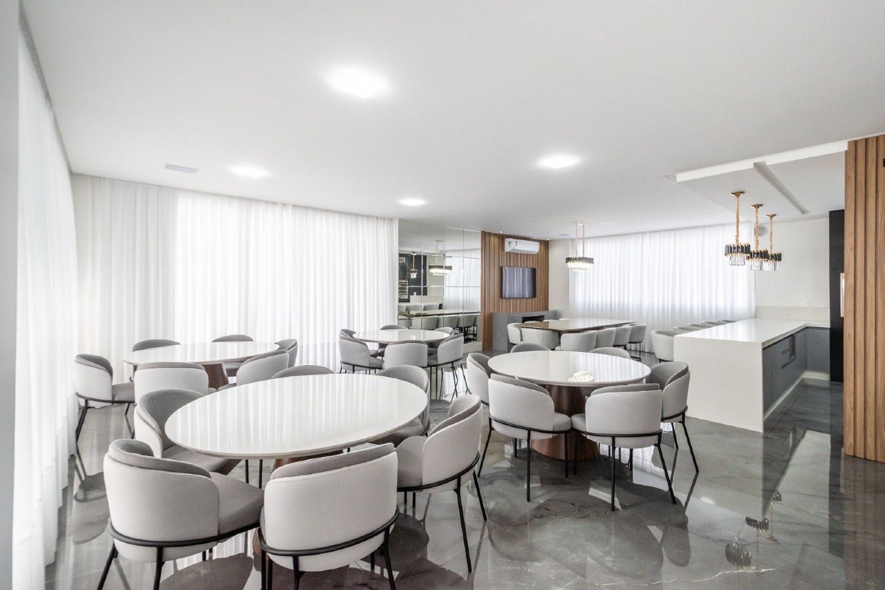 Apartamento diferenciado à venda no Centro: 