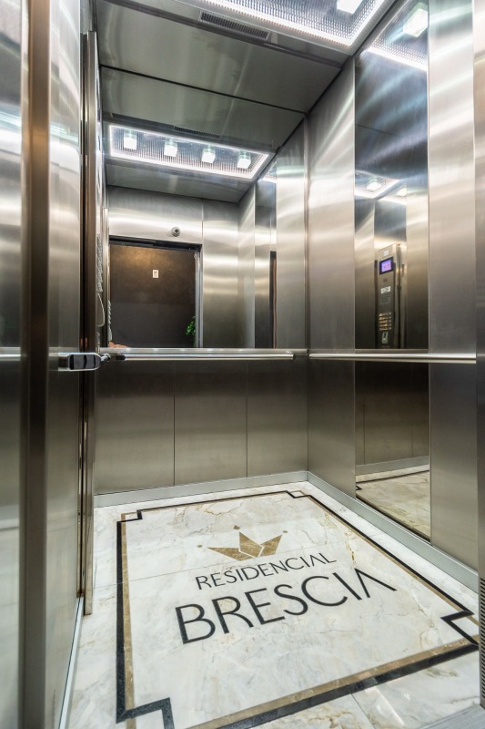Apartamento diferenciado à venda no Centro: 