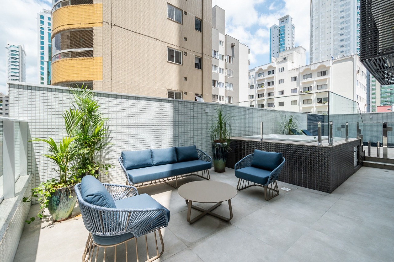 Apartamento diferenciado à venda no Centro: 