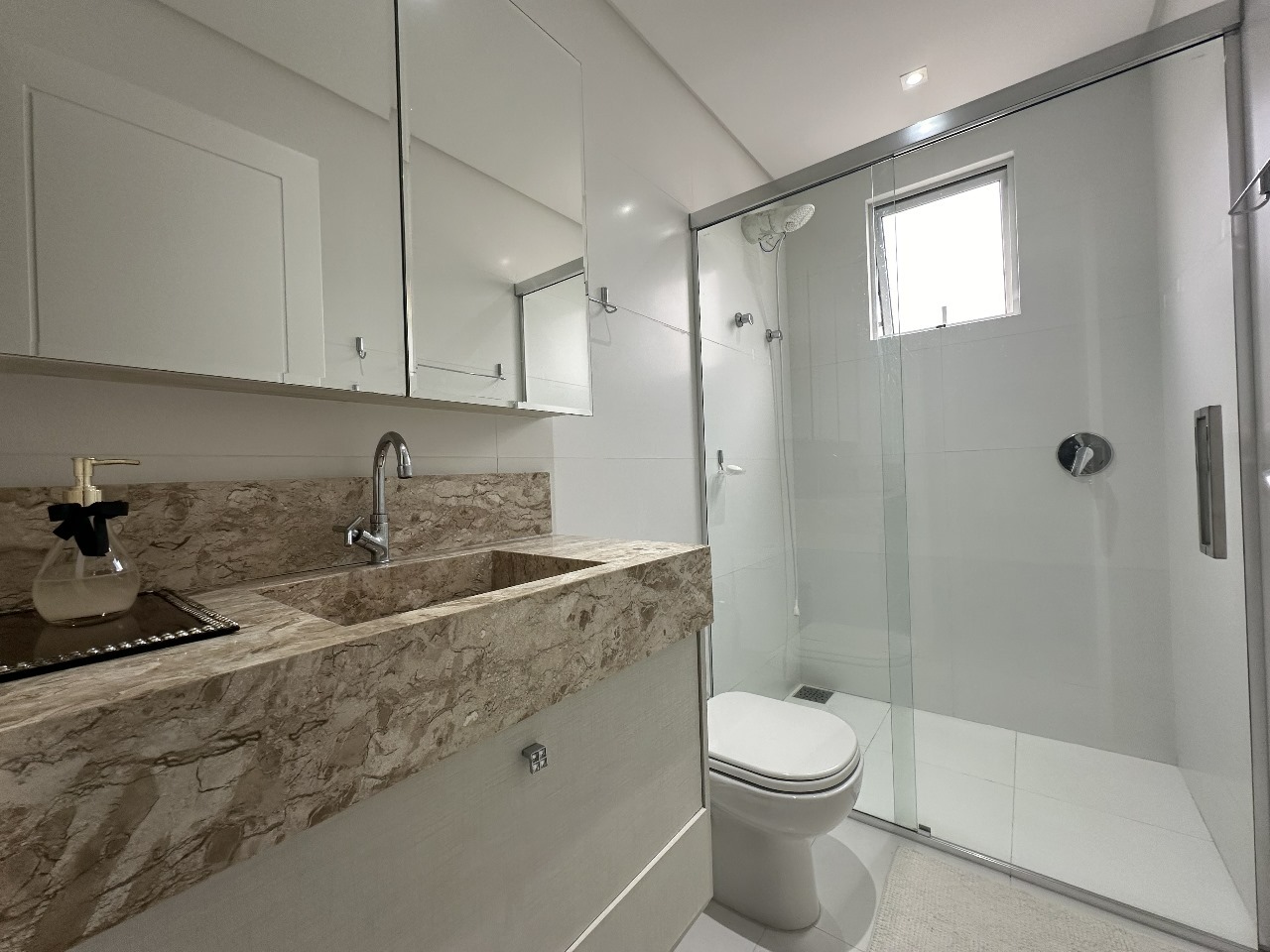 Apartamento diferenciado à venda no Centro: 