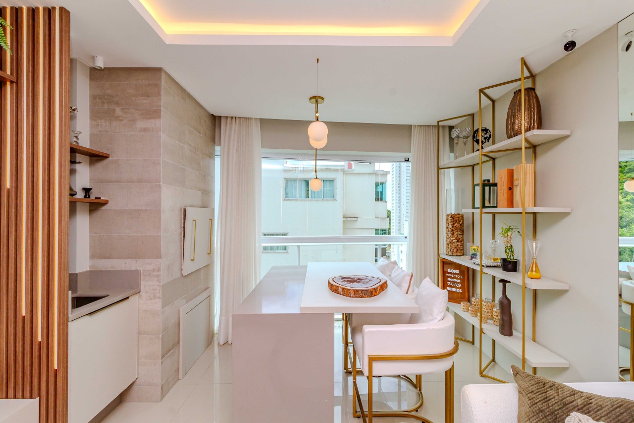 Apartamento à venda no Pioneiros: 