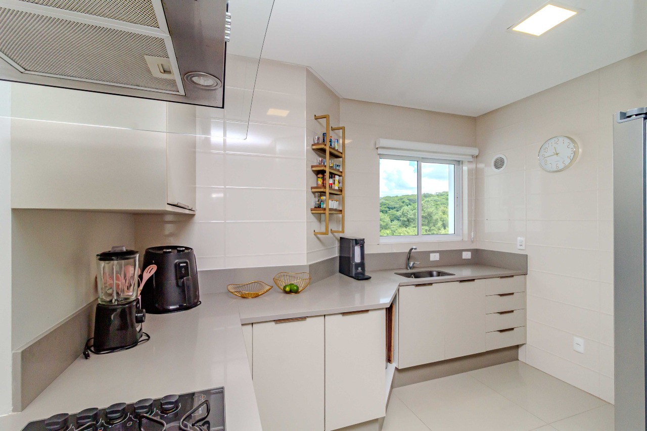 Apartamento à venda no Pioneiros: 