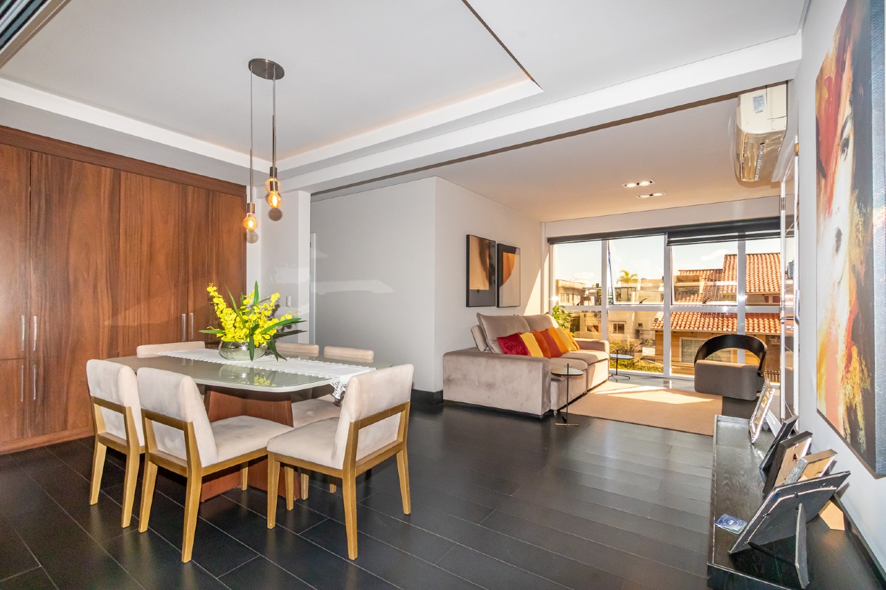 Apartamento diferenciado à venda no Centro: 