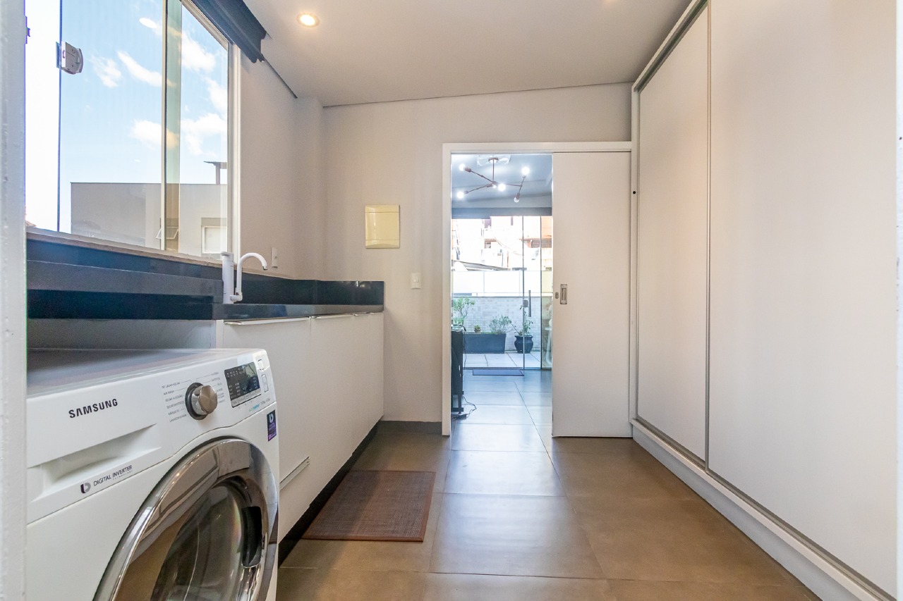 Apartamento diferenciado à venda no Centro: 