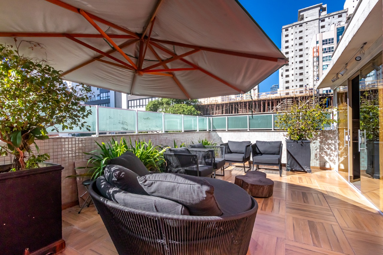 Apartamento diferenciado à venda no Centro: 