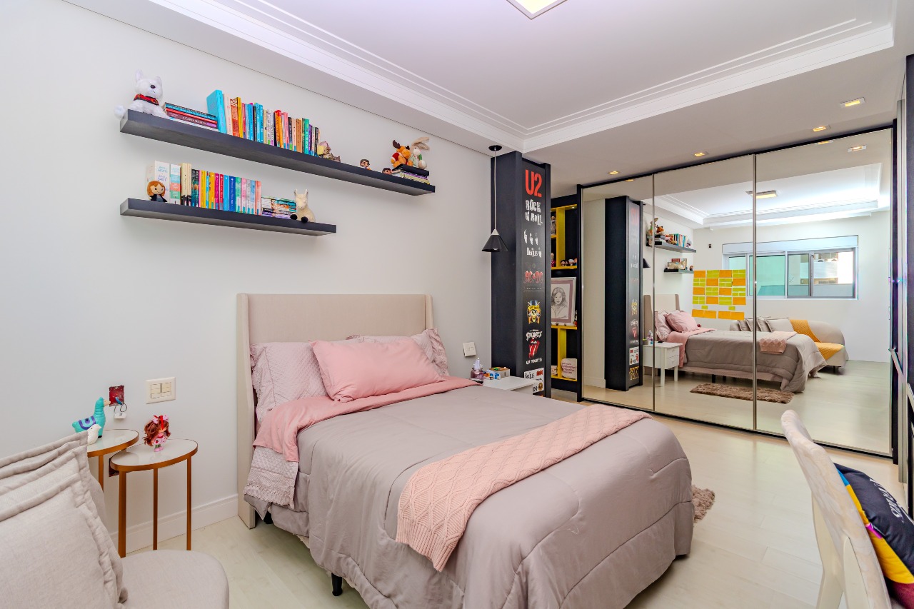 Apartamento diferenciado à venda no Centro: 