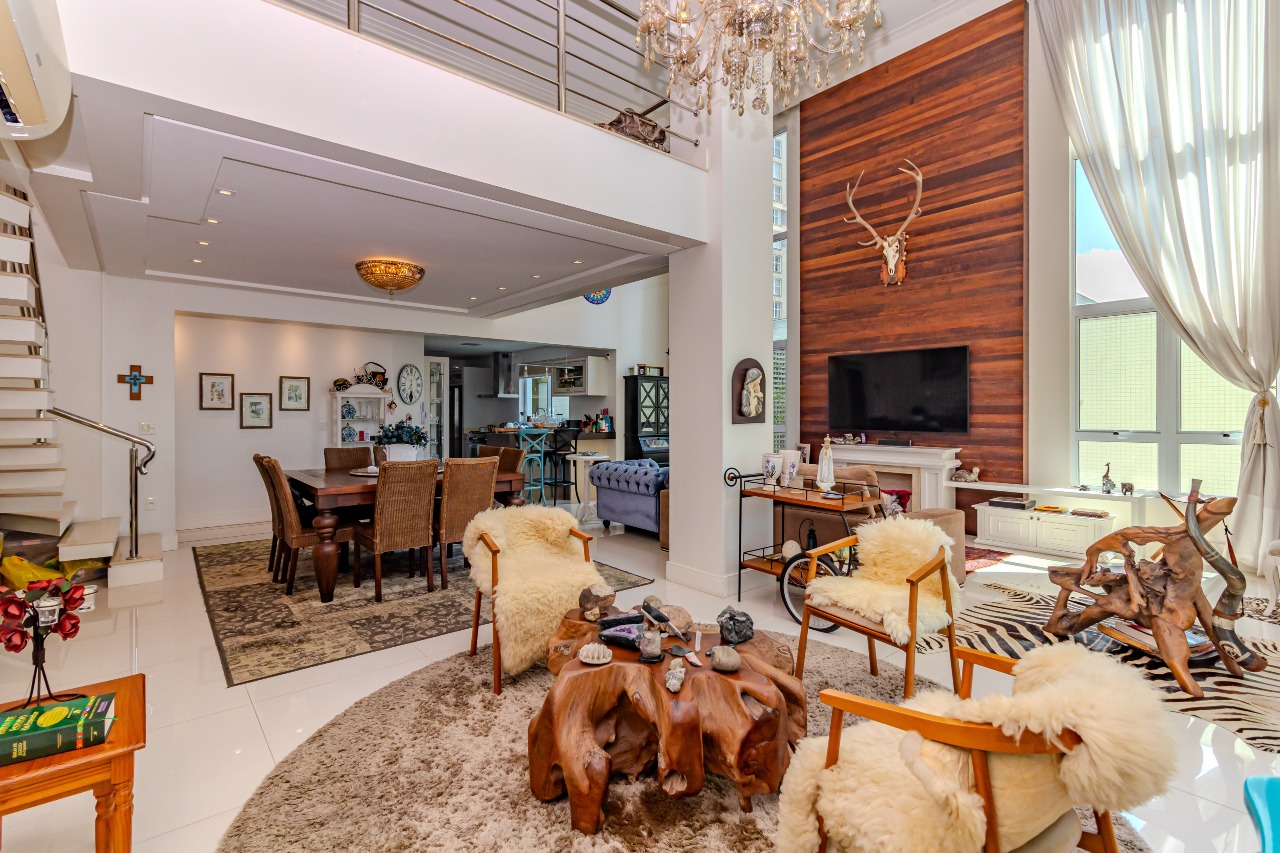Apartamento diferenciado à venda no Centro: 