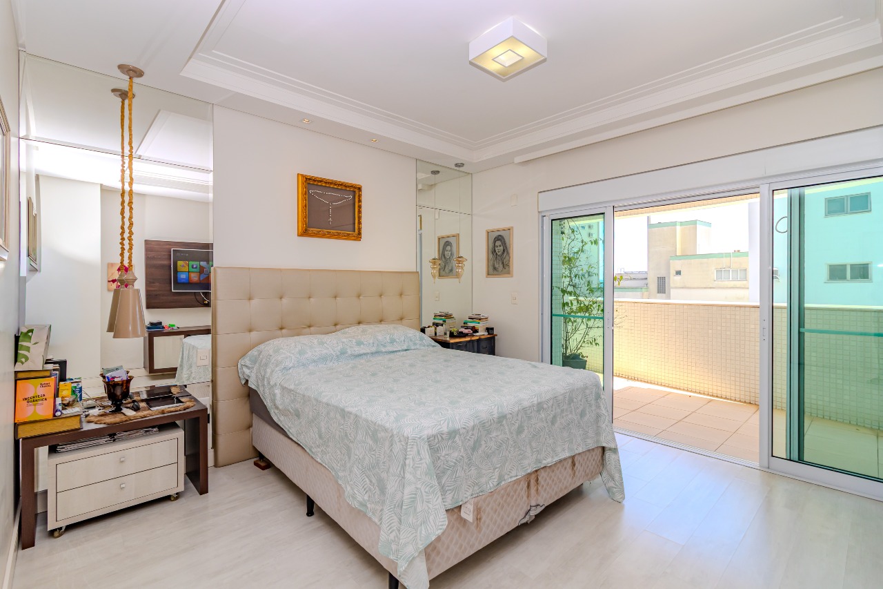 Apartamento diferenciado à venda no Centro: 