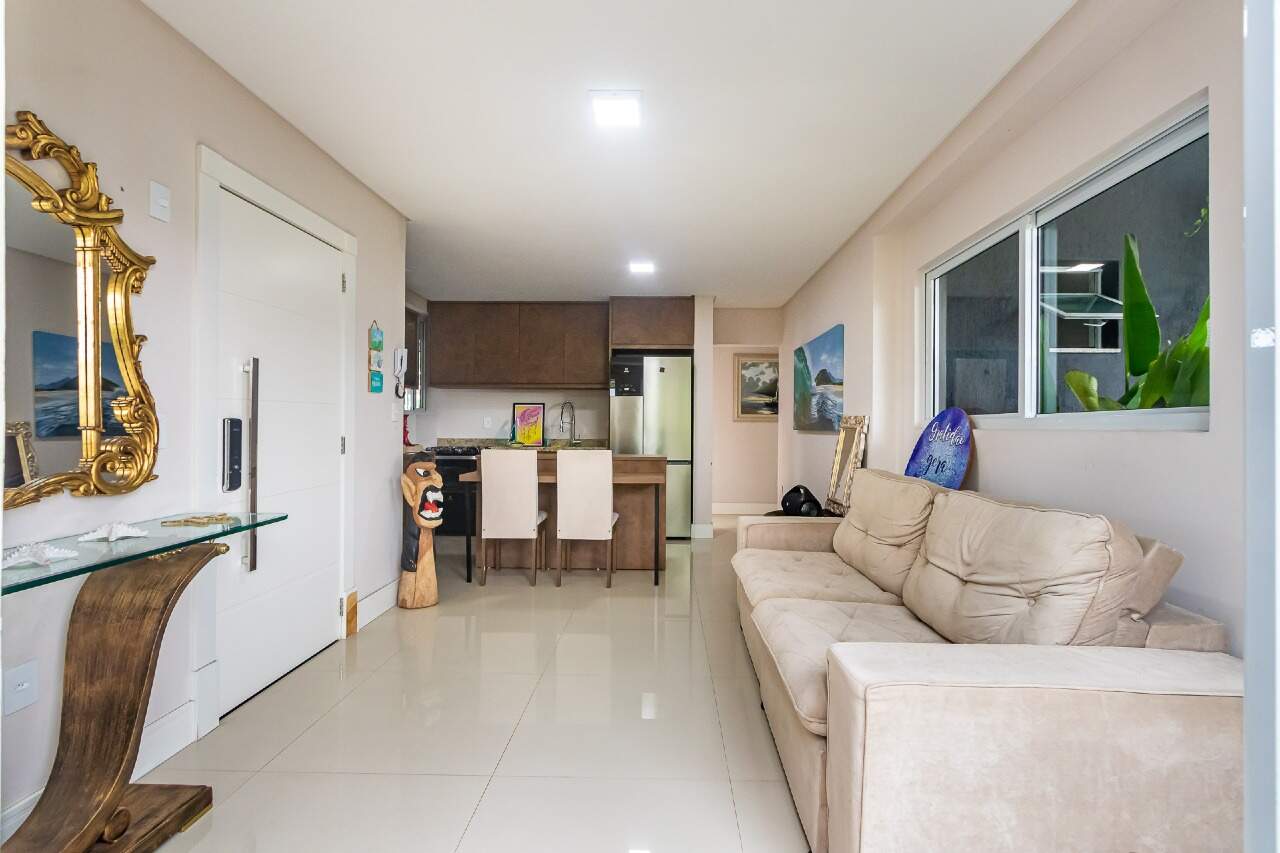 Apartamento à venda no Praia dos Amores: 
