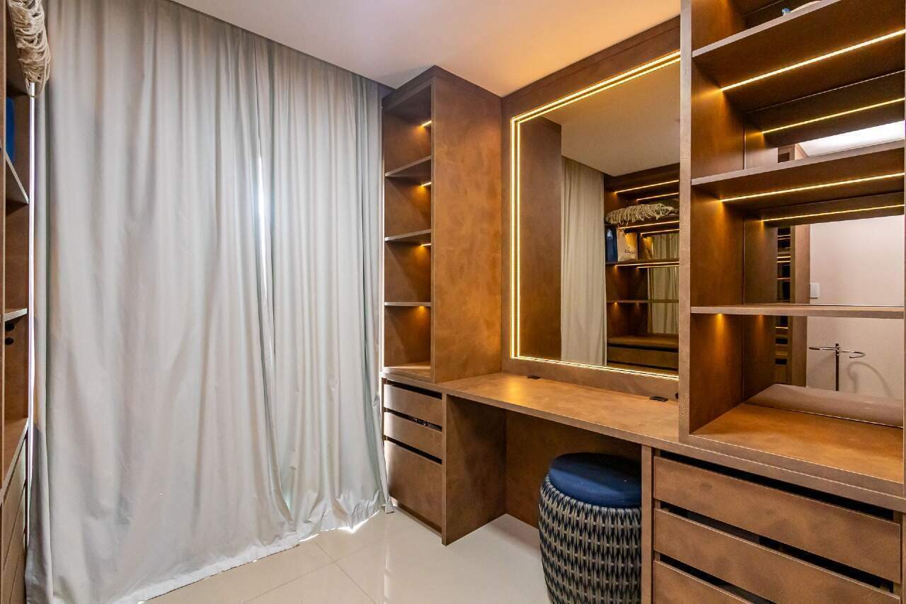 Apartamento à venda no Praia dos Amores: 