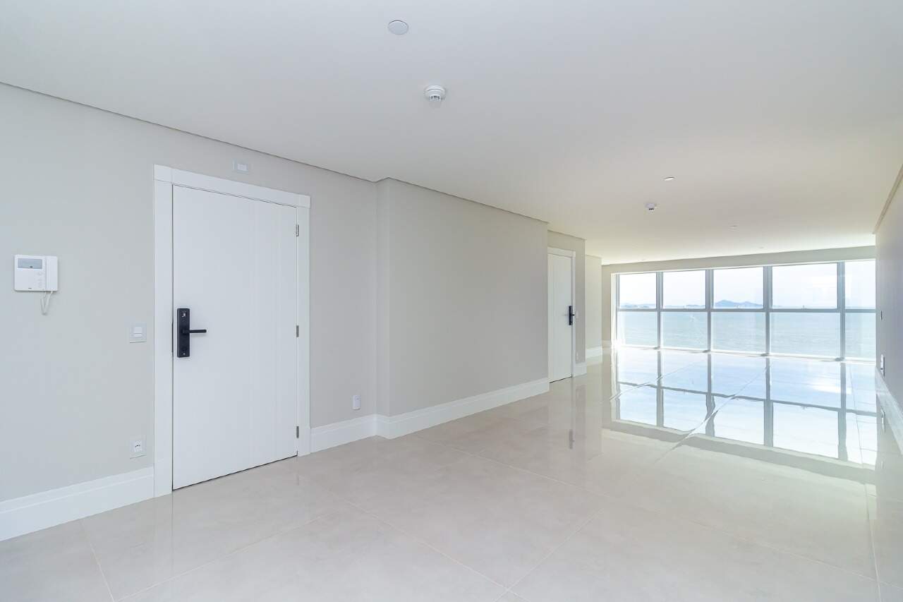 Apartamento à venda no Barra Sul: 