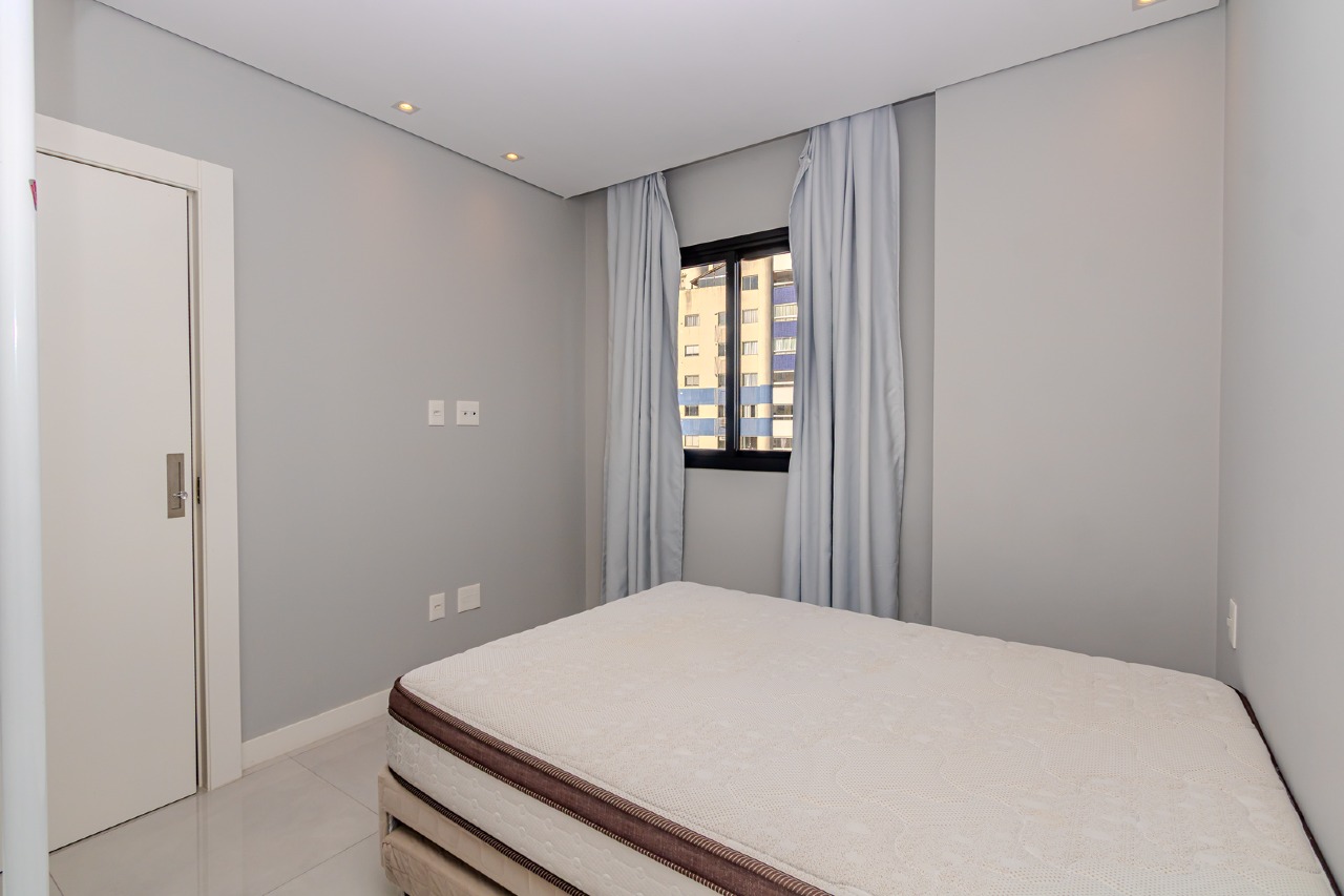 Apartamento diferenciado à venda no Centro: 