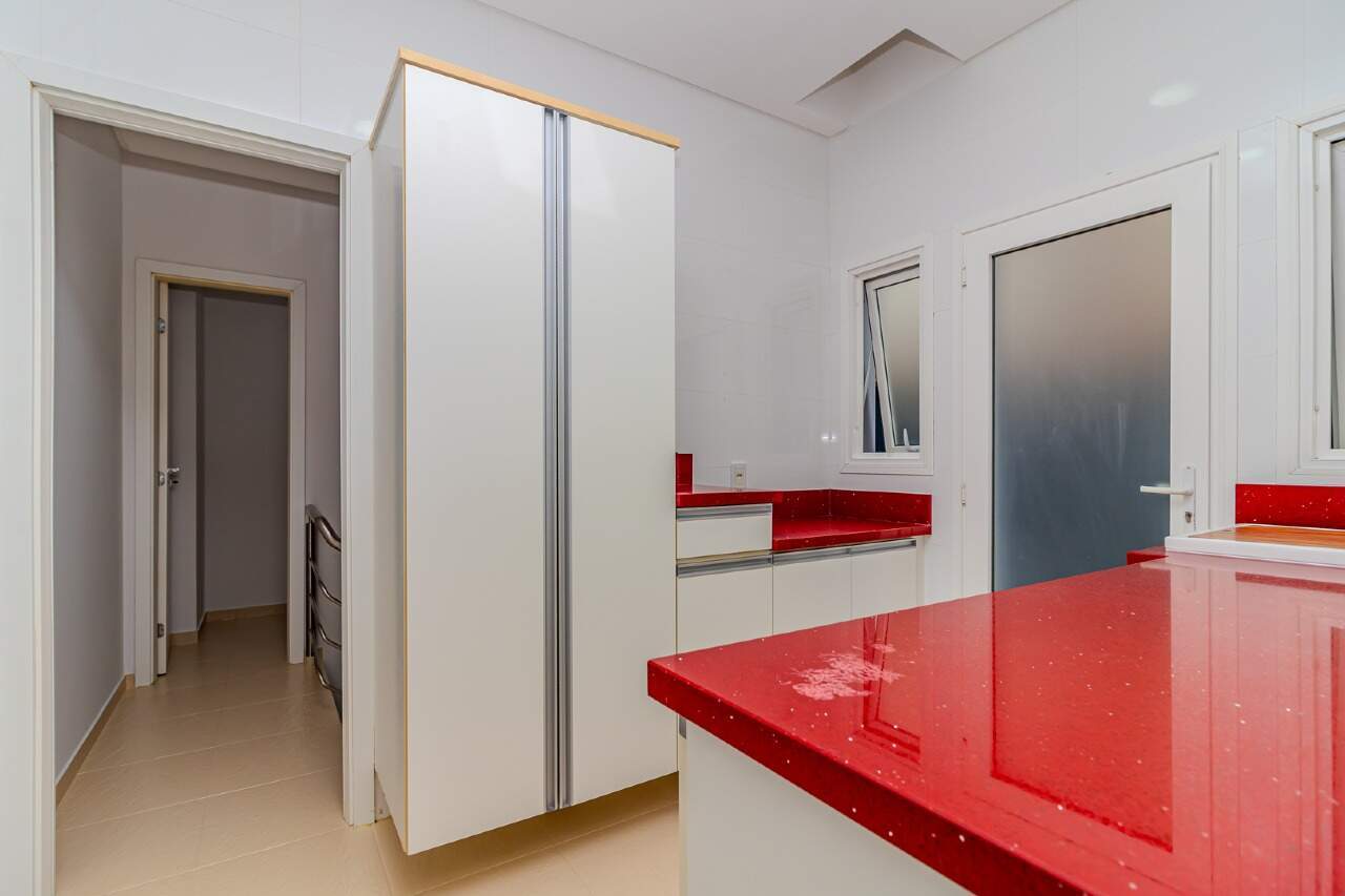 Casa de Condomínio à venda no Ariribá: 