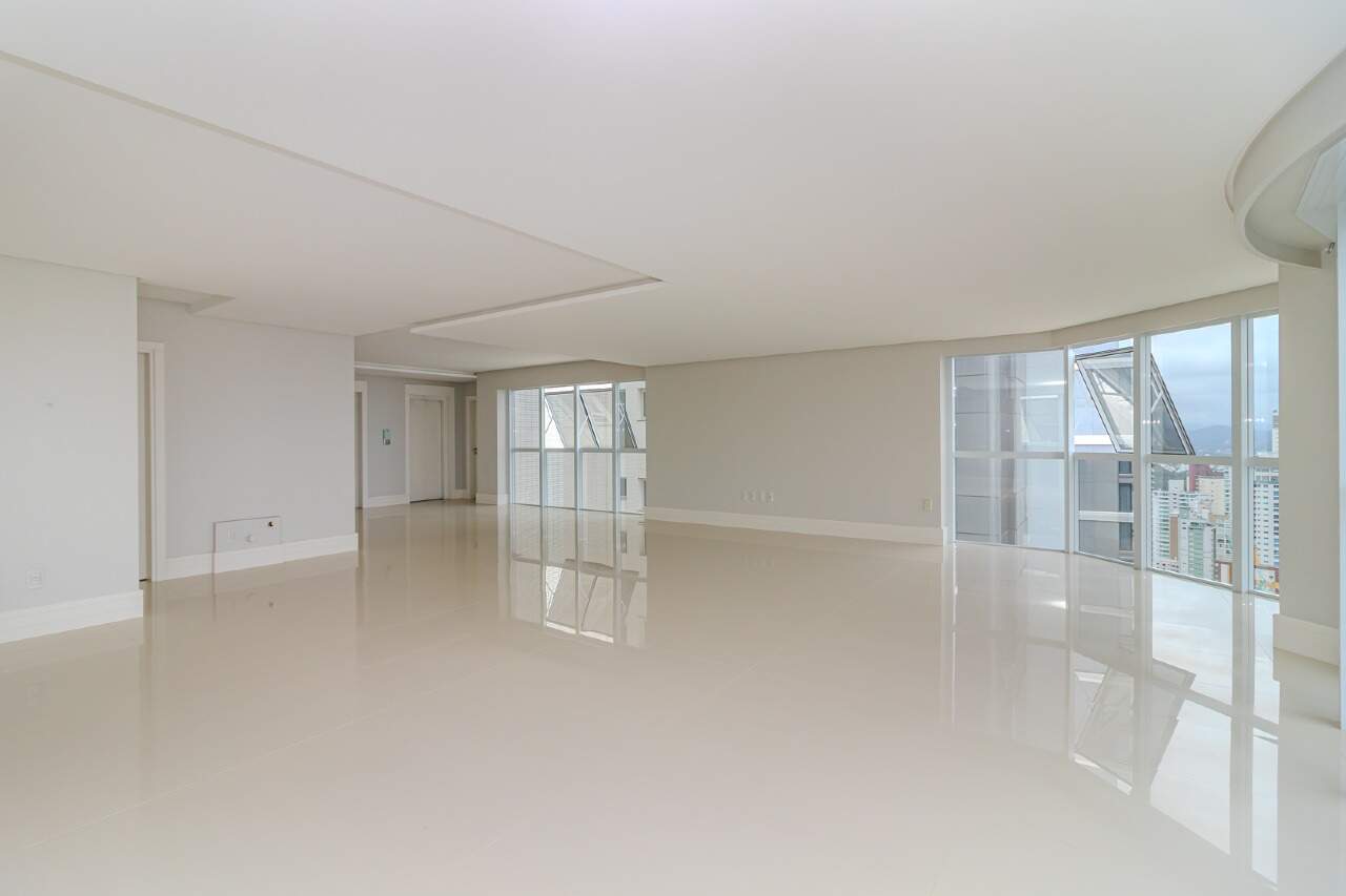 Apartamento à venda no Barra Sul: 
