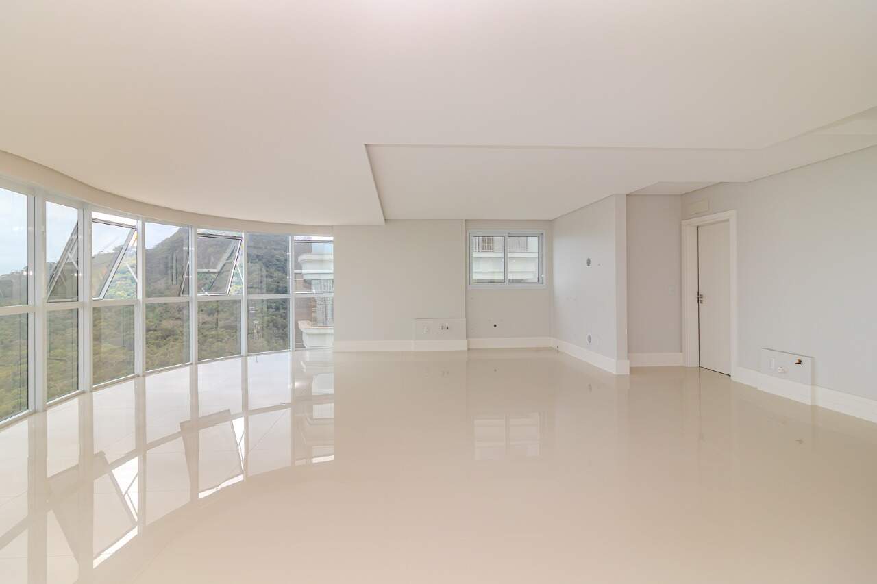 Apartamento à venda no Barra Sul: 