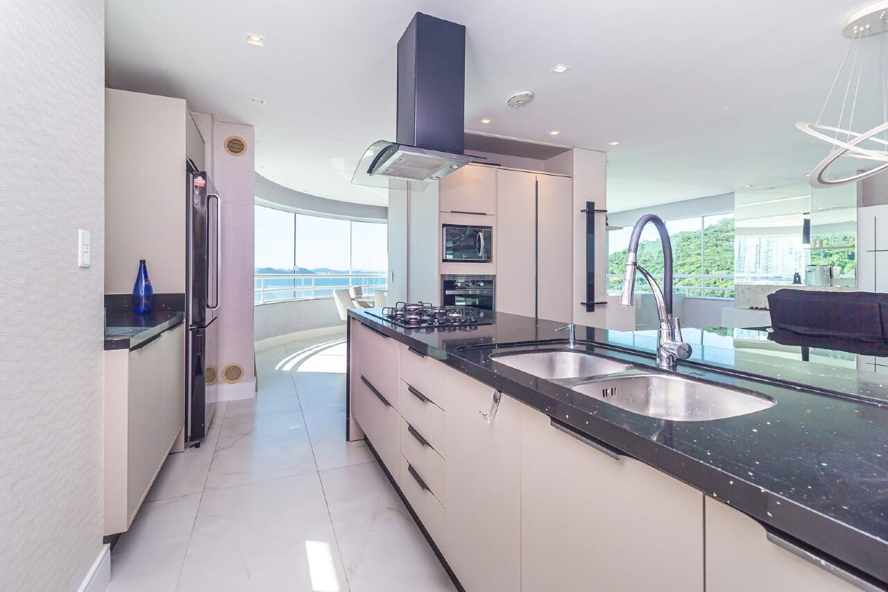 Apartamento à venda no Barra Sul: