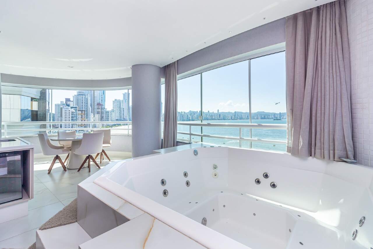 Apartamento à venda no Barra Sul: