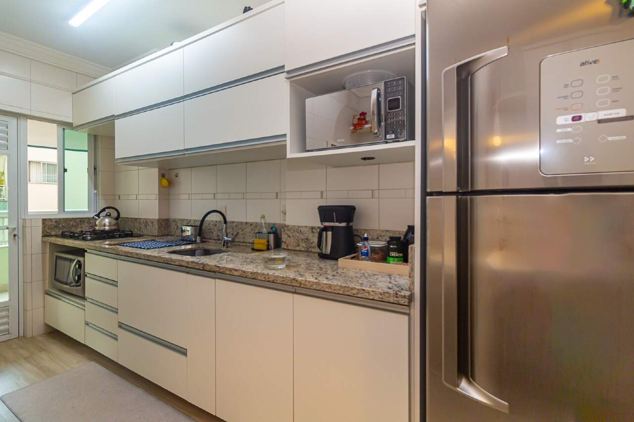 Apartamento diferenciado à venda no Centro: 