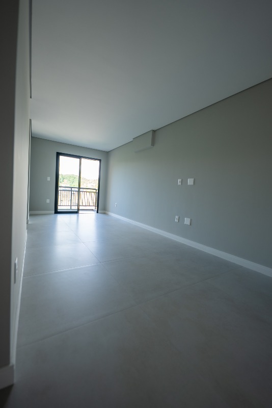Apartamento à venda no Praia dos Amores: 