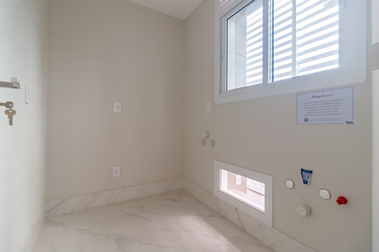Apartamento à venda no Pioneiros: