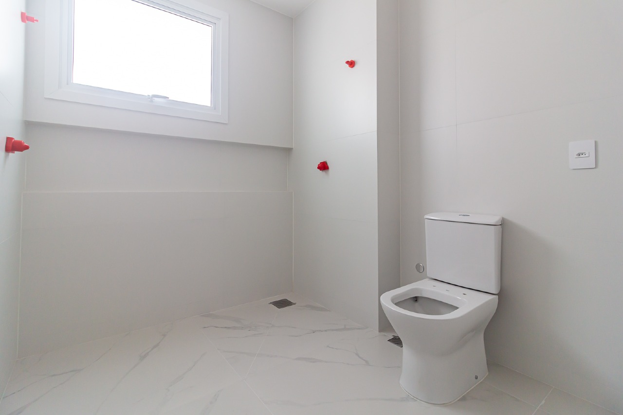 Apartamento à venda no Pioneiros: