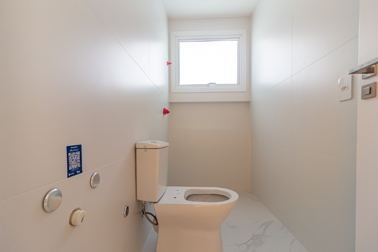 Apartamento à venda no Pioneiros: