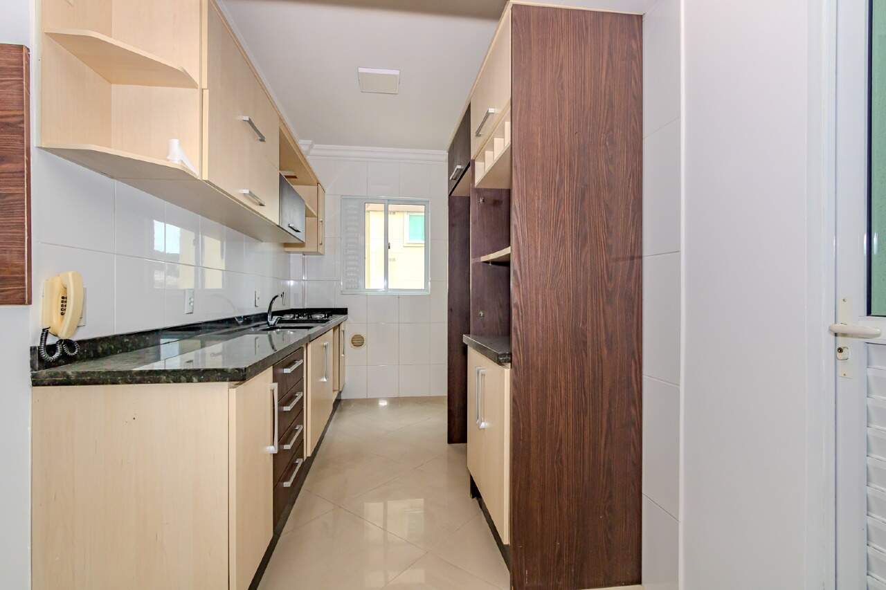 Apartamento à venda no Pioneiros: 