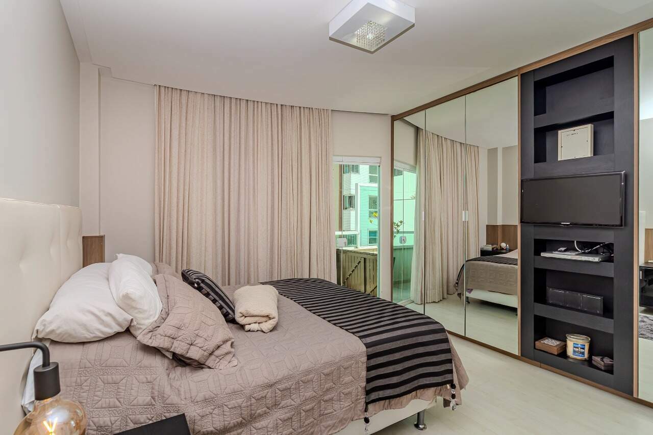 Apartamento diferenciado à venda no Centro: 