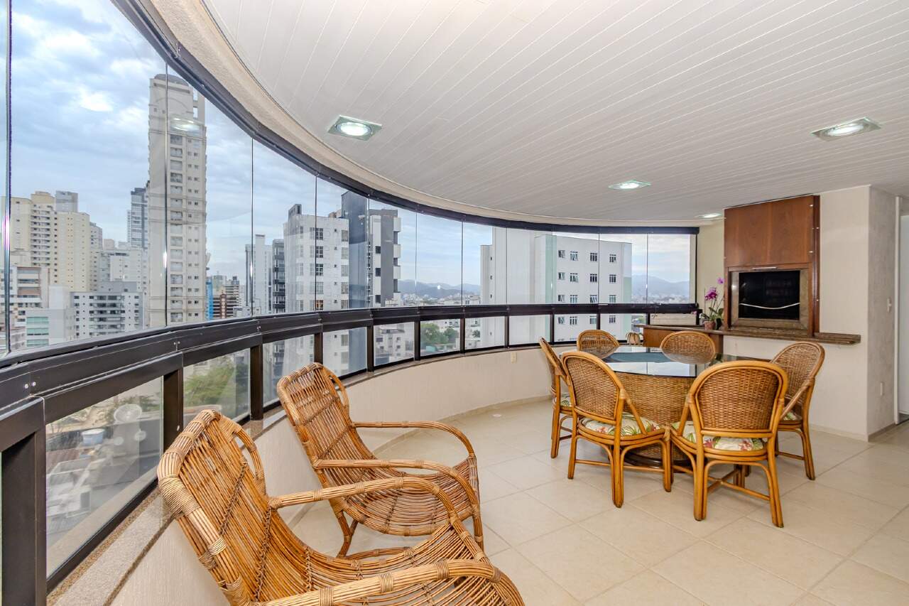 Apartamento à venda no Centro: 