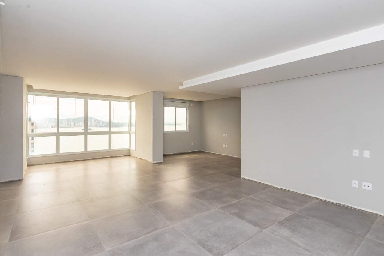 Apartamento à venda no Barra Sul: 