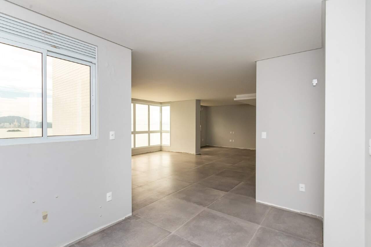 Apartamento à venda no Barra Sul: 