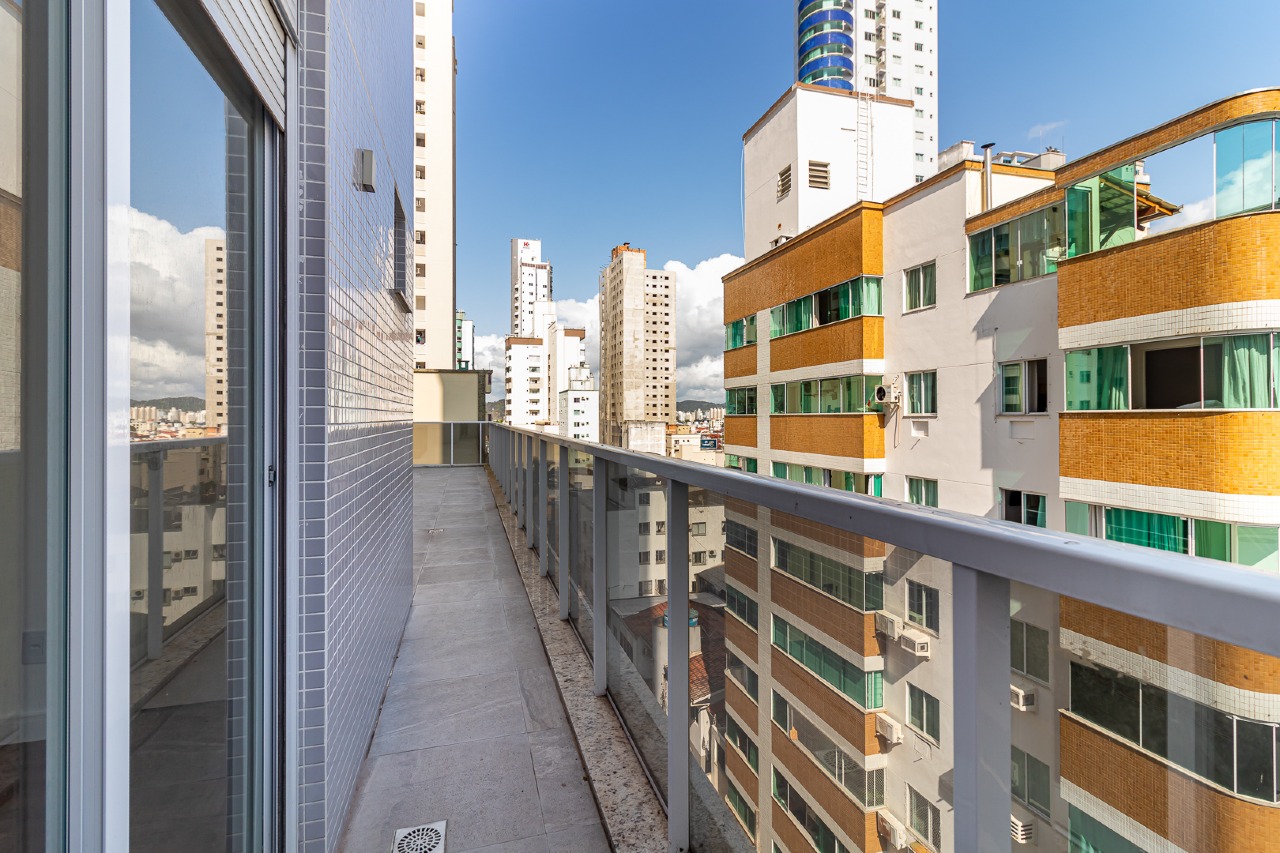 Apartamento diferenciado à venda no Centro: 