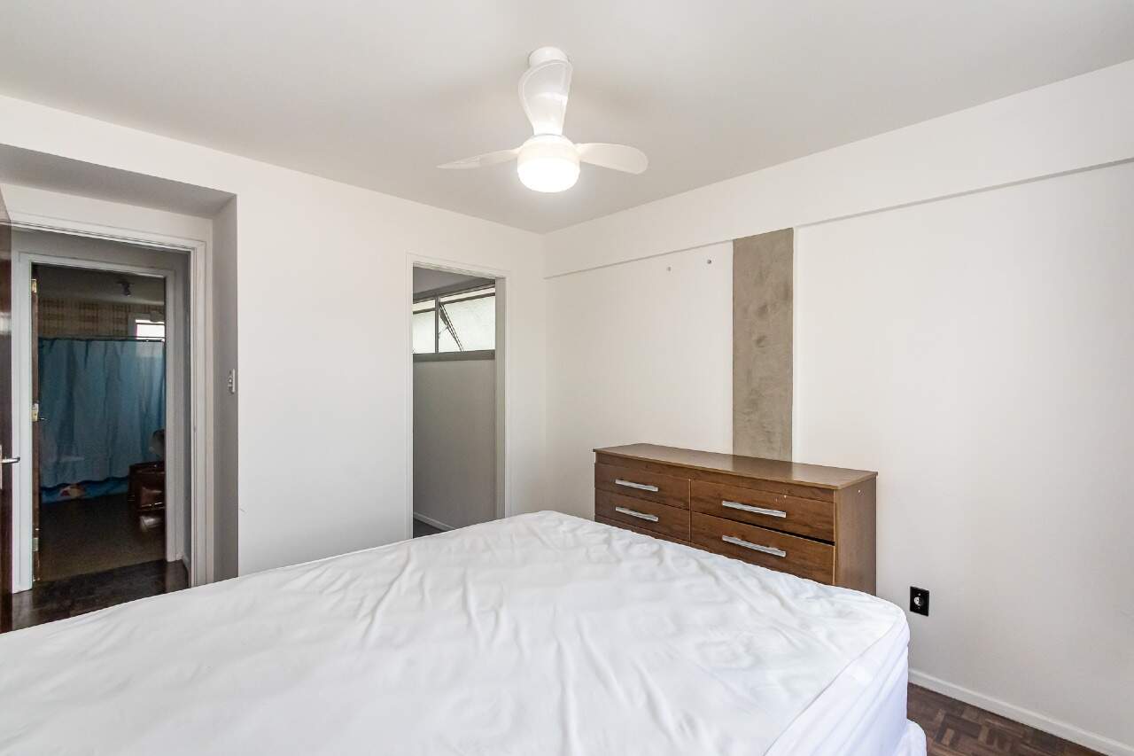 Apartamento à venda no Pioneiros: 