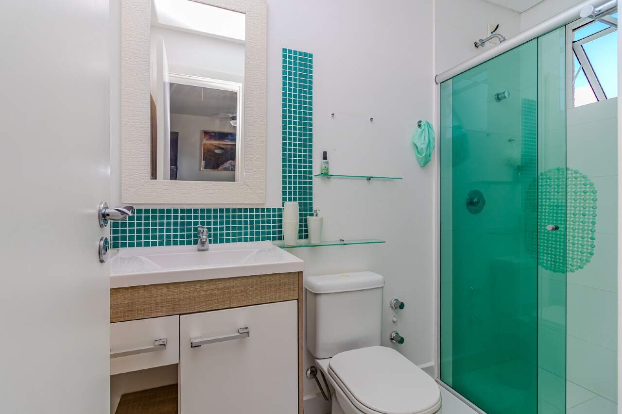 Apartamento à venda no Pioneiros: 