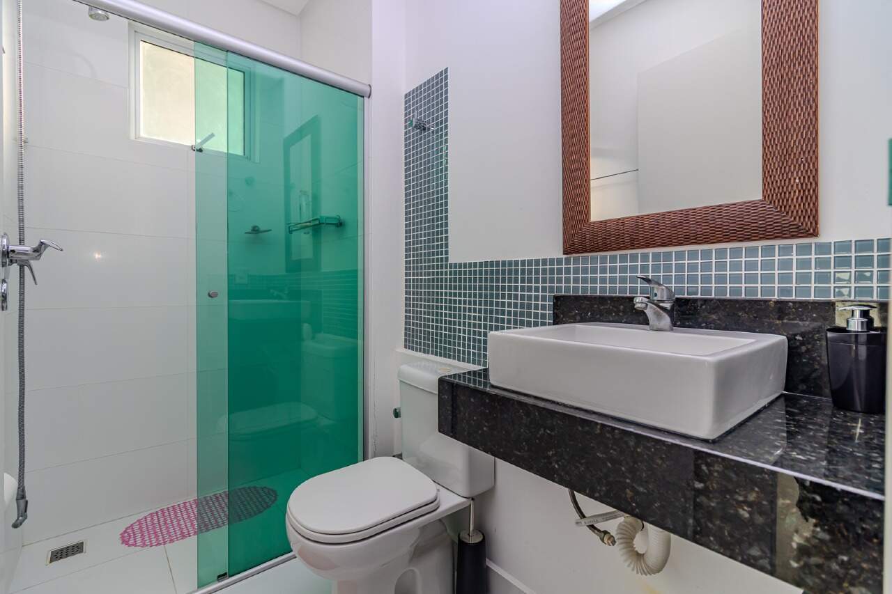 Apartamento à venda no Pioneiros: 