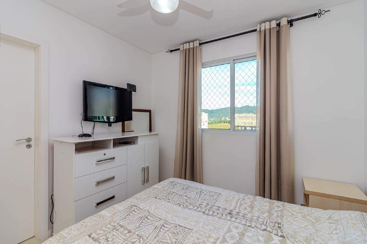 Apartamento à venda no Pioneiros: 