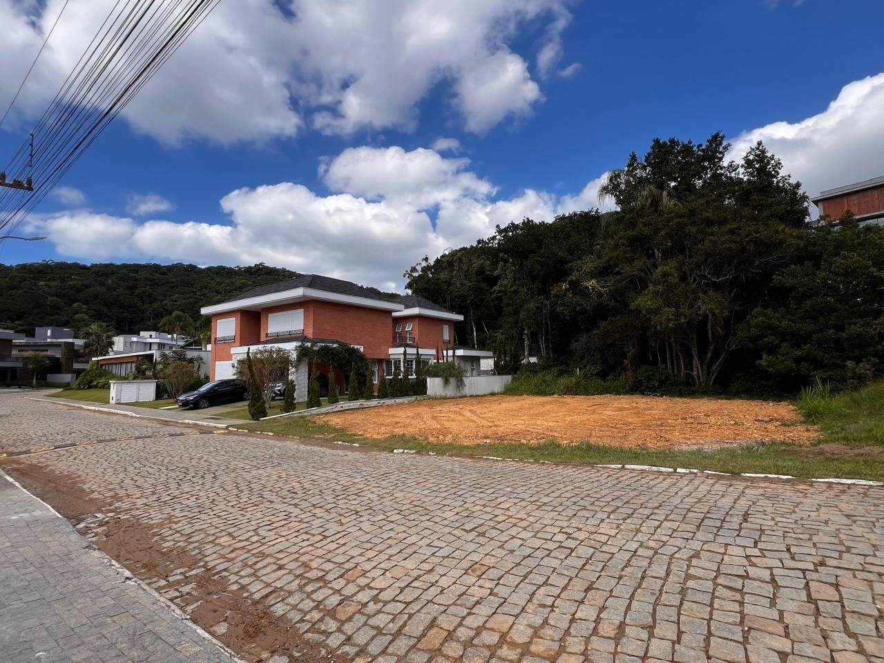 Terreno em Condomínio à venda no Ariribá: 