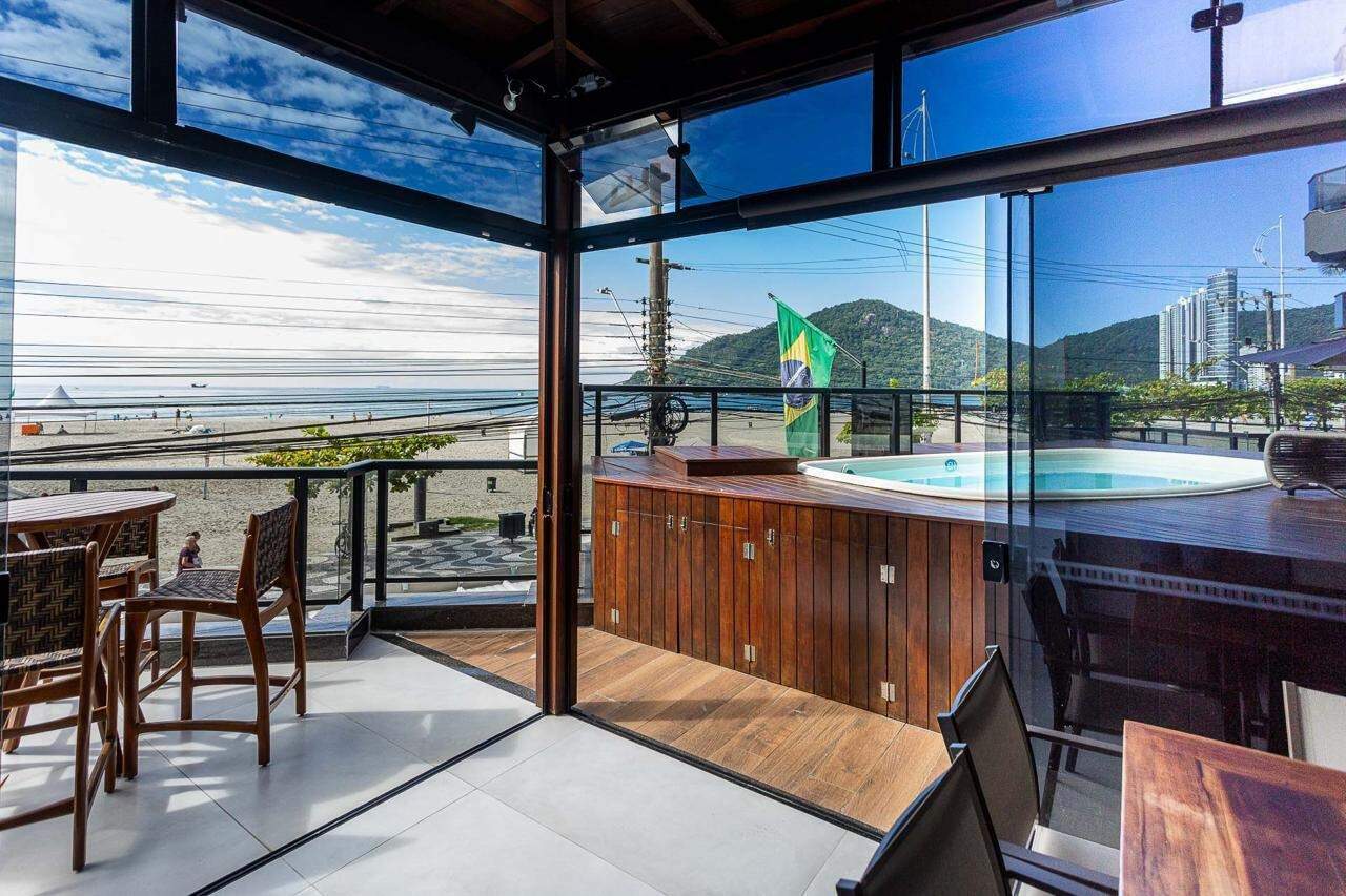 Apartamento diferenciado à venda no Centro: 
