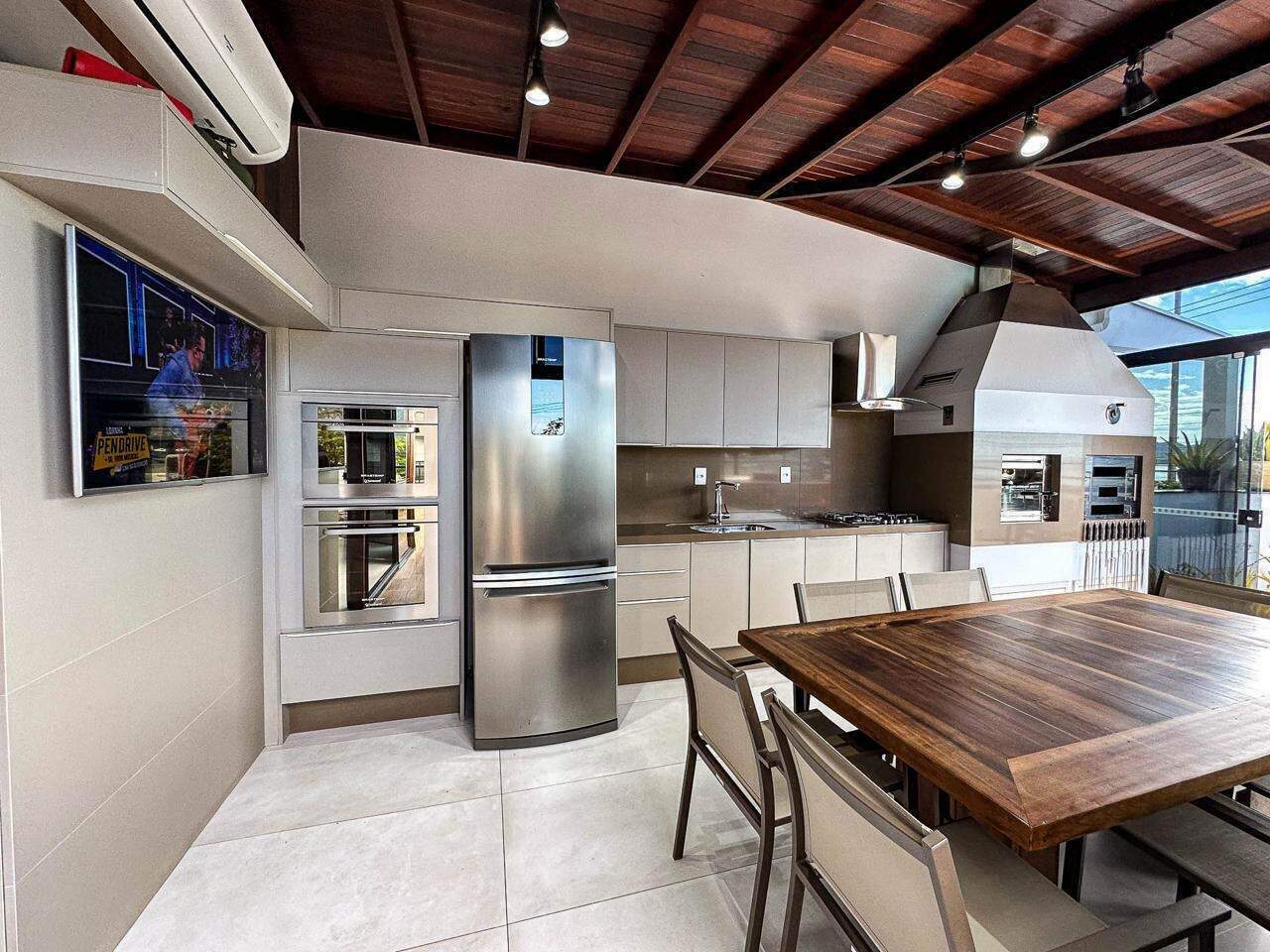 Apartamento diferenciado à venda no Centro: 