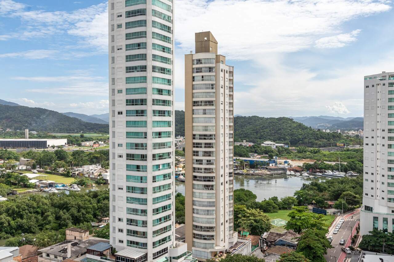 Apartamento à venda no Barra Sul: 
