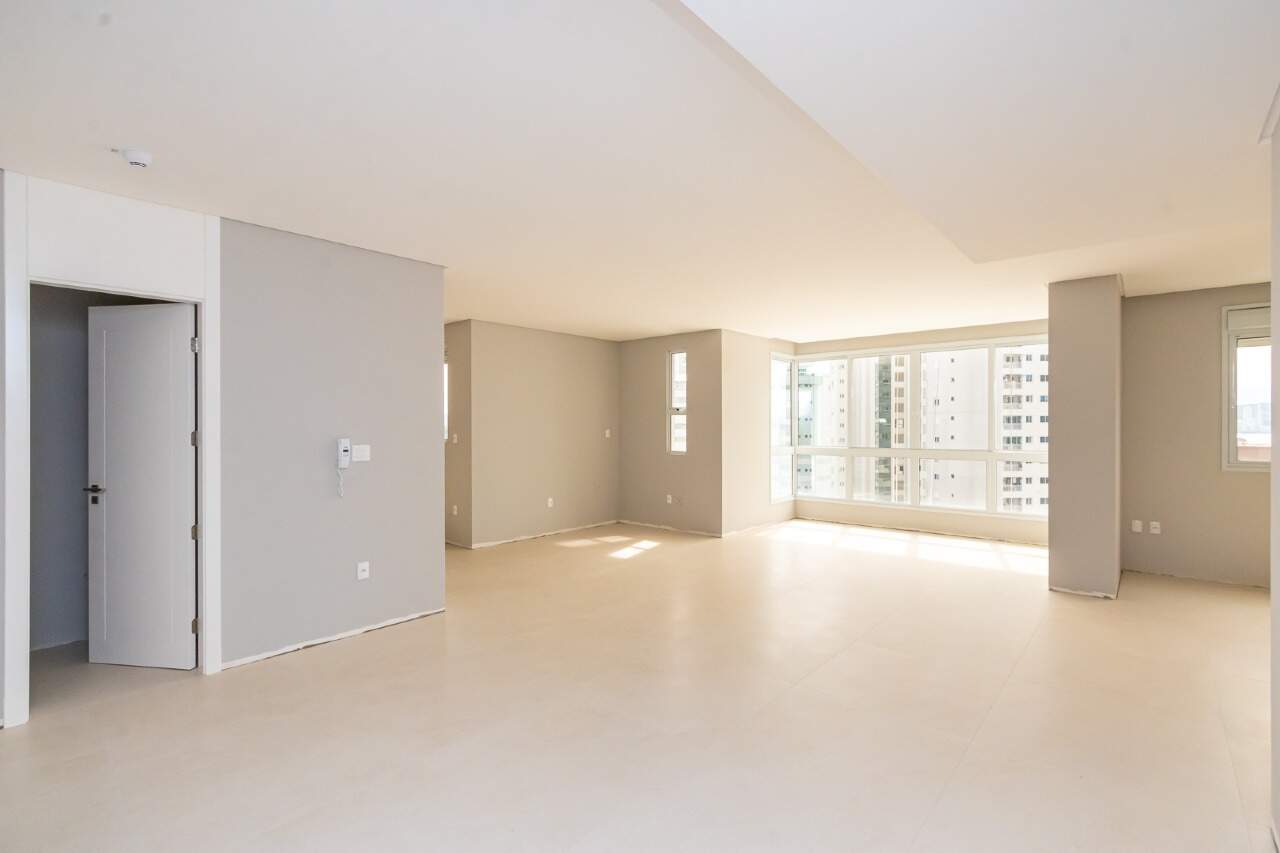 Apartamento à venda no Barra Sul: 
