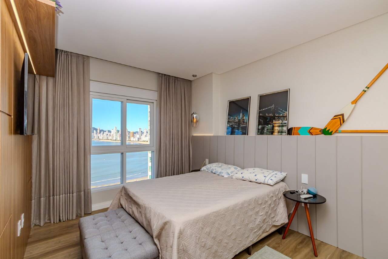 Apartamento à venda no Pioneiros: 