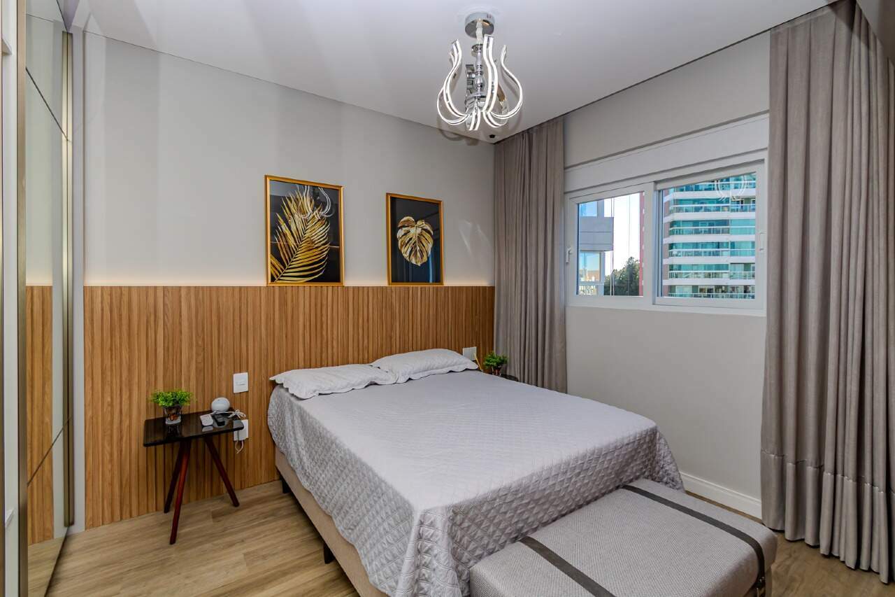 Apartamento à venda no Pioneiros: 