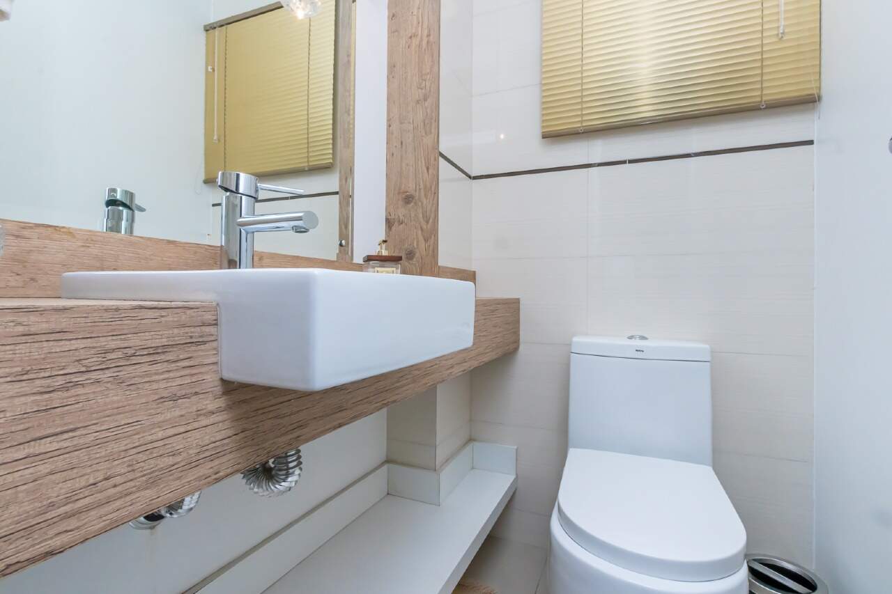 Apartamento à venda no Pioneiros: 
